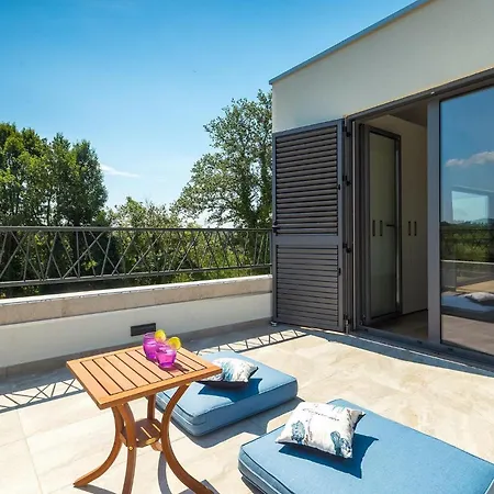 Holiday home Libra