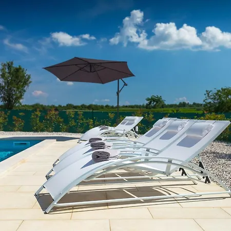 Holiday home Libra