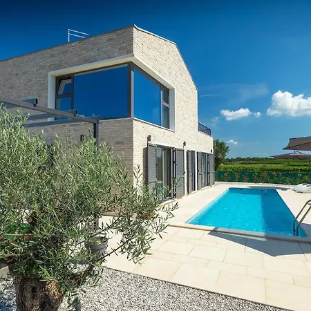 Libra Holiday home