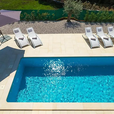 Libra Holiday home