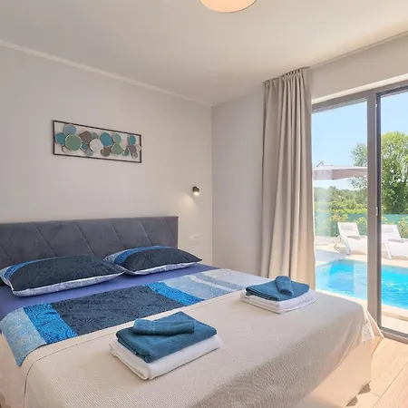 Holiday home Libra Nova Vas (Brtonigla)